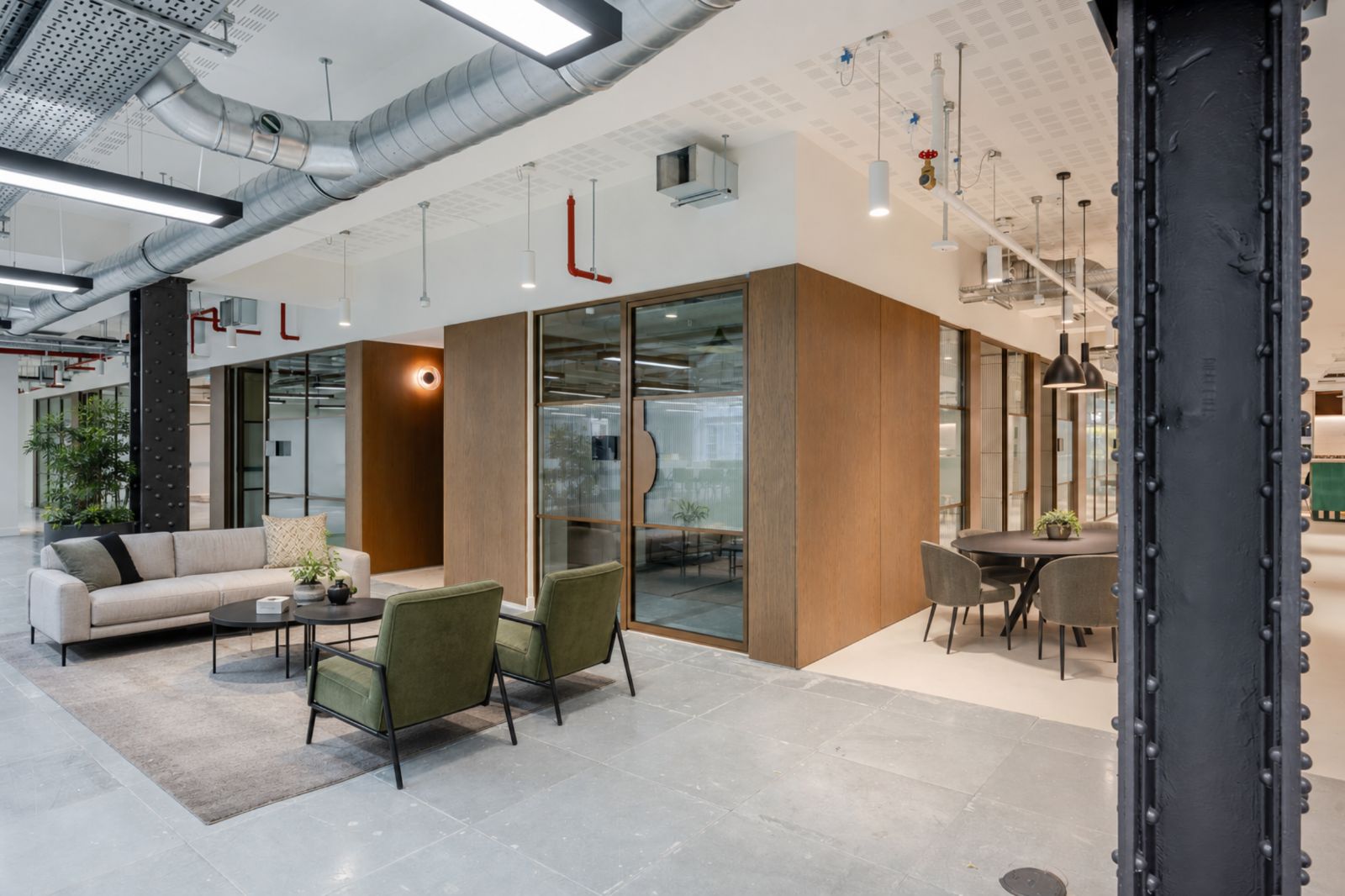 Concept54 Single glazed partitioning within a contemporary workplace.